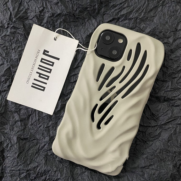 Wind Hollow Carved Case – Compatible with iPhone 13 / 14 / 15